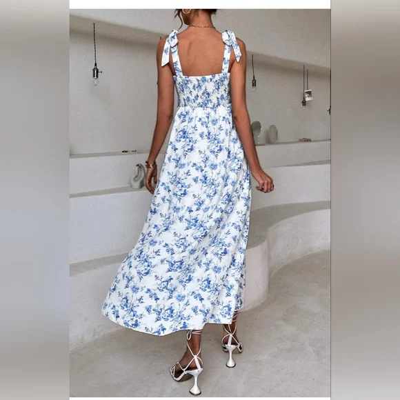 MakeMeChic Women's Blue & white Floral  Beach Vacation Casual  Long Maxi Dress S - Picture 4 of 4